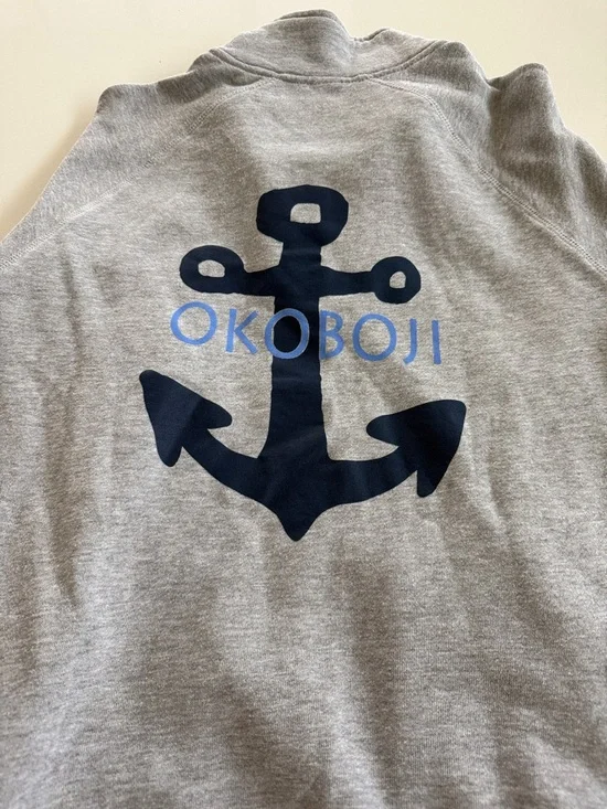 District Light Gray Pullover with Black Brand Tag - Picture 4 of 4